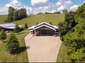 Unique home on a beautiful ranch w/ stocked pond, Pulaski